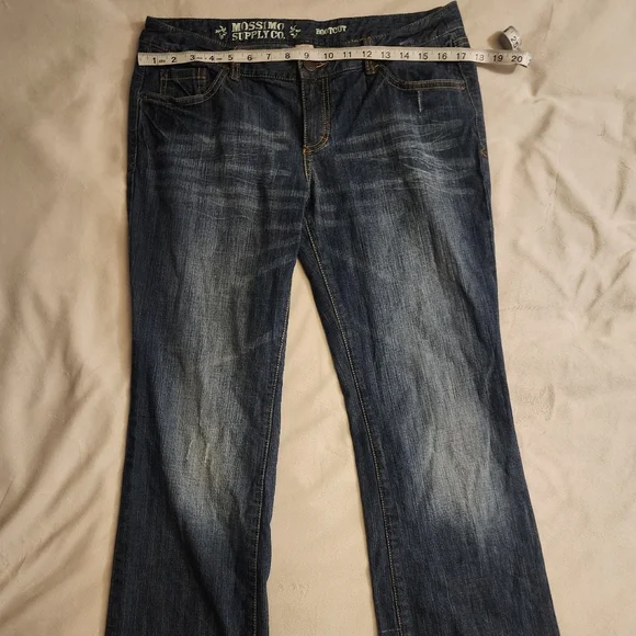 Mossimo bootcut jeans women’s size 13 - Picture 2 of 7